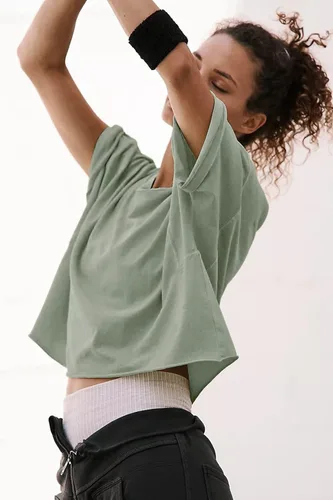 Vista 3 de Camisetas cortas de entrenamiento de gran tamaño para mujer, estilo casual, de manga corta, hombros caídos, con dobladillo enrollable, básicas