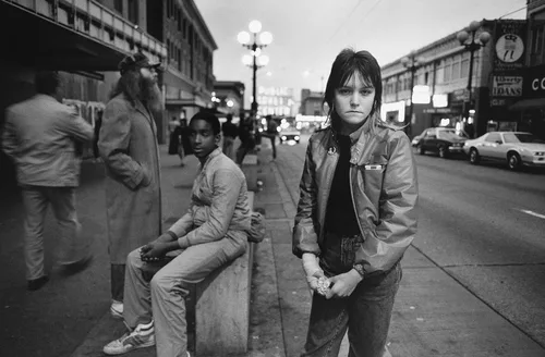 Vista 2 de Streetwise Tiny The Life of Erin Blackwell (The Criterion Collection) Blu-ray