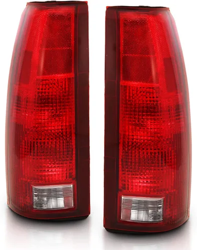 Vista 3 de AmeriLite para 1988-2000 Chevy GMC C/K Silverado Sierra Truck Tahoe Suburban - Par de luces traseras de halogéno rojas de reemplazo OE + placa