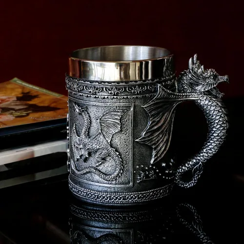 Vista 6 de Taza de café medieval con diseño de dragón rugiente – Dungeons and Dragons Beer Stein Tankard – Taza de acero inoxidable de 15.8 onzas