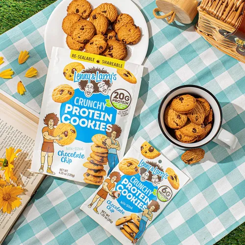 Vista 6 de Lenny & Larry's La Galleta Completa Crujiente, Chispas de Chocolate, 6g de Proteína Vegetal, Vegana, Sin GMO, Bolsa de 1.25 Onzas (Paquete de 12)