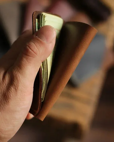 Vista 5 de Handmade Real Leather Wallet for Men - Minimalist Design Large Capacity - Slim Case holds Money and Cards for Men & Women (Trekking)