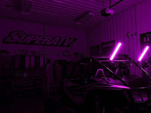 Vista 3 de SuperATV Luces LED RGB de 2 pies para UTV (ver ajuste) Se vende como un juego de dos 300 patrones de flash disponibles Soportes horizontales