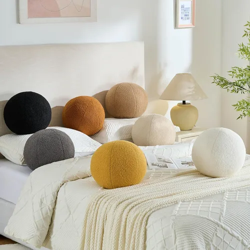 Vista 5 de Almohada redonda de bola de 11.8 pulgadas, almohada decorativa beige en forma de esfera, suave, estilo nórdico, almohadas de bouclé, cojín