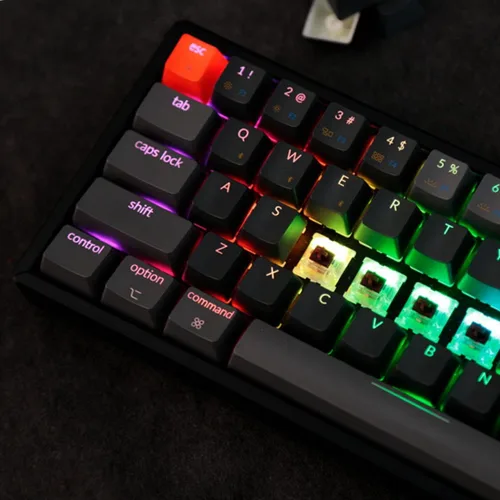 Vista 4 de Keychron Teclado compacto K6 de 68 teclas, teclado mecánico inalámbrico Bluetooth/con cable con marco de aluminio retroiluminado LED RGB compatible