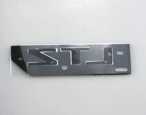 Vista 5 de Aimoll 2 calcomanías de repuesto para puerta trasera de Chevy 2019-2021 Silverado 1500 Z71 4x4 (cromado)