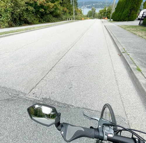 Vista 6 de Hafny Nuevo espejo retrovisor de barra de bicicleta, lente de vidrio HD, espejo de bicicleta ajustable y giratorio seguro, resistente a explosiones