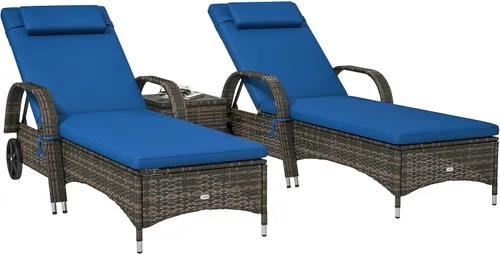 Outsunny Juego de 3 tumbonas de mimbre para exteriores con mesa auxiliar, respaldo ajustable de 5 niveles, silla de piscina de ratán PE con ruedas,