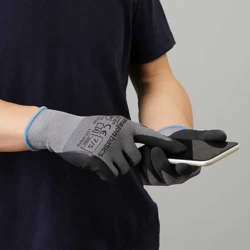 Vista 7 de Amazon Basics Guantes con revestimiento de nitrilo de microespuma, fibra de forro de nailon, pantalla táctil, gris, talla 7 (S), paquete de 6