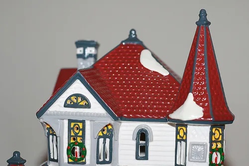 Vista 5 de Dept 56 La reina original del pueblo de las nieves Anne Victorian