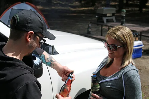 Vista 4 de AntennaMastsRus – 2009 – 2018 Dodge Ram Truck 1500 – antena de Repuesto, Negro