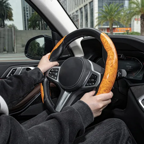 Vista 6 de Amiss Funda para volante de grano de madera de automóvil, accesorios para el interior del automóvil, 2 unidades, diseño segmentado y mariposa