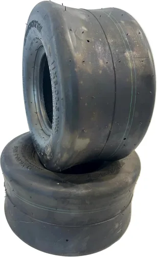 Vista 3 de Dos neumáticos de cortacésped lisos de 11 x 6.00-5 que se adaptan a karts de giro cero y Go