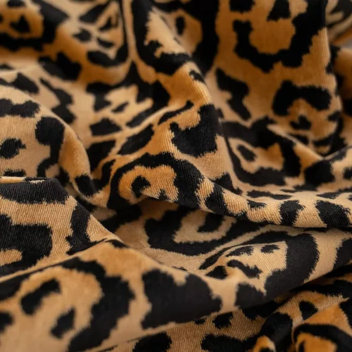 Vista 3 de Yangest Funda de almohada rectangular negra y dorada de terciopelo con estampado de leopardo, funda de cojín moderna de lujo para sofá, sala