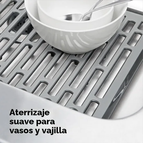Vista 3 de OXO Good Grips - Tapete para fregadero pequeño, color gris