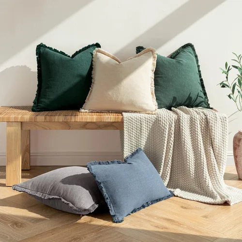 Vista 6 de MIULEE Juego de 2 fundas de almohada decorativas de lino neutro con flecos, fundas de cojín de estilo bohemio con borlas para sofá, cama, sala