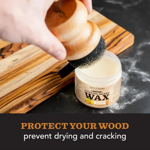 Vista 5 de Clark's - cera de acabado para tabla de cortar. Hecha con cera de abeja natural y cera de carnaúba. Bloque de cera de carnicero