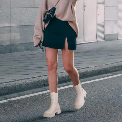 Vista 2 de YETIER Womens Mid Calf Platform Booties Lug Sole Elastic Leather Chelsea Boots Chunky Block Heel Non-Slip Combat Comfortable Booties