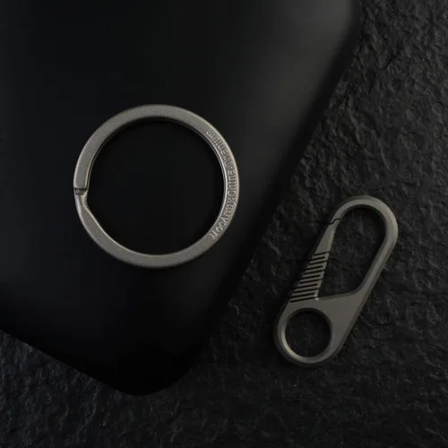 Vista 6 de CH6+CH4 Kit de llavero de titanio para uso con mosquetón/cuchillos/luces/llaves y otros engranajes EDC