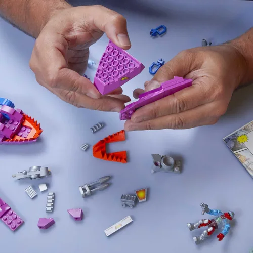 Vista 6 de MEGA Construx Masters of the Universe - Juego de juguetes de construcción, Land Shark Attach Vehicle con 179 piezas, 2 figuras de acción micro