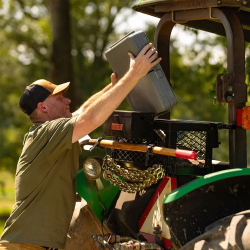 Vista 7 de MAXXTUFF Cesta de tractor ROPSRIDER XHD de alta resistencia, se adapta a la mayoría de barras ROPS de tractor y cortacésped de giro cero