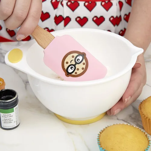 Vista 6 de Wilton ROSANNA PANSINO Wilton Nerdy Nummies - Espátulas de silicona, juego de 2 espátulas de silicona