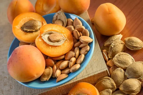 Vista 5 de Semillas de albaricoque cultivadas en California, crudas amargas, 100% naturales de granjas orgánicas, 8 onzas