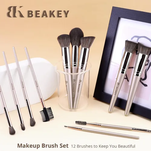 Vista 7 de BEAKEY Juego de 12 brochas de maquillaje veganas, fibras suaves de Taklon de alta densidad, mangos de abedul duraderos, sin pérdida de cerdas