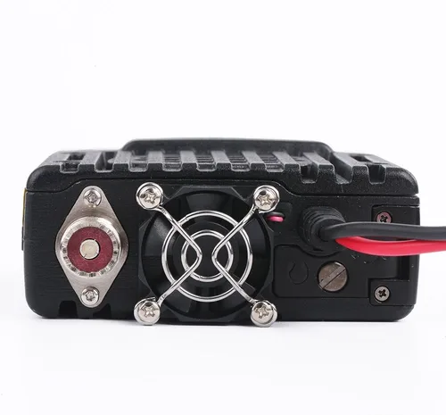 Vista 4 de TYT TH-8600 Dual Band VHF/UHF 144-148MHz/420-450MHz Mini Transceptor Móvil IP67 Impermeable Radio de Coche Móvil con Cable de Programación F