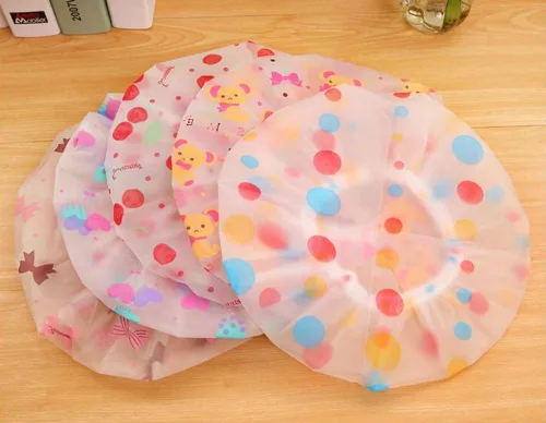 Vista 2 de AKOAK 5 piezas reutilizables impermeables de plástico EVA banda elástica de encaje flor impresa sombrero protección del medio ambiente pelo baño