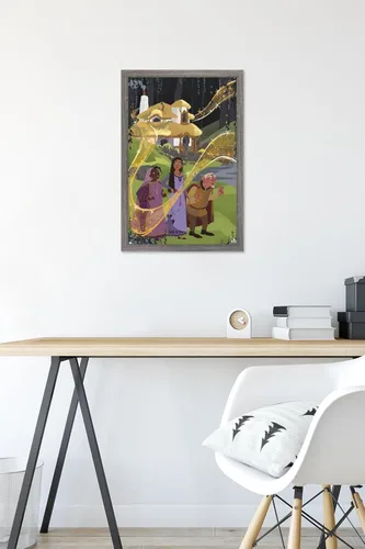Vista 6 de Trends International Disney Wish - Póster de collage 1 (familiar), 14.72 x 22.37 pulgadas, versión enmarcada de madera de granero