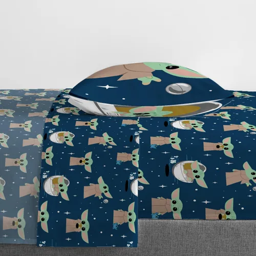 Vista 6 de Jay Franco Kids Sheet Set with Fitted, Flat Sheets & Pillow Cover - Ultra-Soft Bedding with Pillowcase for Room Decor, Blue - Mandalorian, 3 Piece