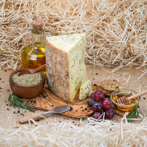 Vista 2 de Queso Inglés Blue Stilton - 1 lb / 454 g - Garantizado durante la noche