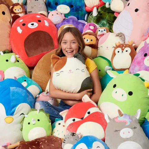 Vista 6 de Squishmallows Peluche Kellytoy oficial de 8 pulgadas, Austin el aguacate, peluche ultrasuave