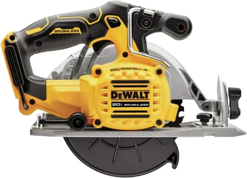 Vista 7 de DEWALT Kit combinado de sierra circular inalámbrica y taladro sin escobillas de 20V MAX* con baterías compactas DEWALT POWERSTACK (DCK239E2)