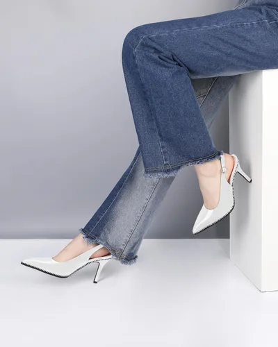 Vista 3 de Zamikoo Zapatos de tacón alto con cuentas para mujer, con puntera puntiaguda, correa de tobillo de 3.5 pulgadas, hebilla ajustable, charol de piel