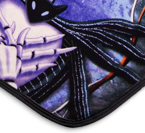 Vista 5 de Northwest Nightmare Before Christmas Manta Micro Raschel, 46 x 60 pulgadas, Crypt Keeper