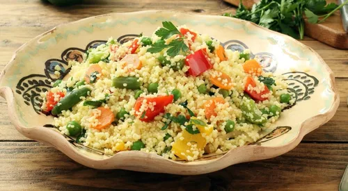 Vista 2 de Skvira Hulled Millet Semillas integrales crudas a granel sin OMG Halal 800 g / 28.22 oz (1 paquete)