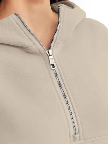 Vista 3 de Trendy Queen Sudaderas con capucha para mujer, con cremallera de un cuarto, sudaderas de gran tamaño, media cremallera con bolsillos, ropa de otoño