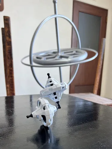 Vista 5 de TEDCO Los colores del juguete de física increíble pueden variar