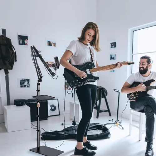 Vista 7 de BILIONE Soporte de micrófono con base ponderada, soporte de micrófono de piso con brazo de boom y bandeja de accesorios para micrófono, soporte