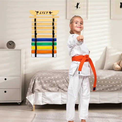 Vista 5 de Karate Belt Display Rack with Stickers, Martial Arts Belt Display Holder, Taekwondo Belt Jiu Jitsu Belt BJJ Belt Display Hanging Holder for Adults