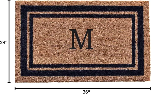 Vista 2 de Calloway Mills 153002436M - Felpudo con monograma de 24 x 36 pulgadas, borde azul oscuro (letra M)