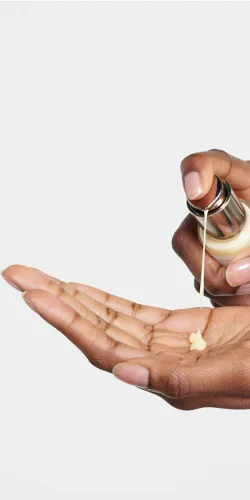 Vista 3 de Dr. Hauschka Loción revitalizante de día, 1.7 fl oz