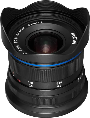 Vista 2 de Laowa Lente Venus Optics 0.354 in f/2.8 Zero-D para Sony E