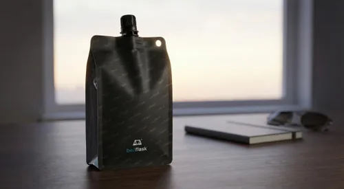 Vista 7 de BellFlask - Frasco de plástico de 15 onzas, patentado, flexible, sin metal, reutilizable, sin BPA con clip de mosquetón y embudo de llenado