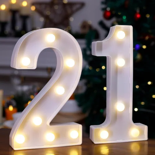 Vista 15 de Decoración de Letras Iluminadas para el 10º Cumpleaños, Números LED Alimentados por Batería, Letrero de Números de Marquee para la Dulce Fiesta