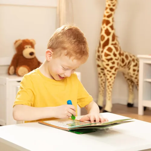 Vista 2 de Melissa & Doug On The Go Water Wow! Almohadilla de actividades para colorear reutilizable que se revela con agua - Selva