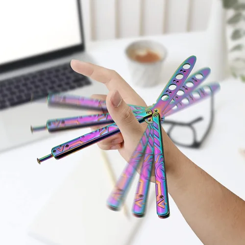 Vista 5 de Little World Cuchillo de mariposa – 1 paquete de herramienta de práctica de acero de metal – Profesional plegable entrenamiento práctica flipping