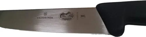 Vista 3 de Victorinox Cuchillo de carnicero, negro, mediano, 6.3 in